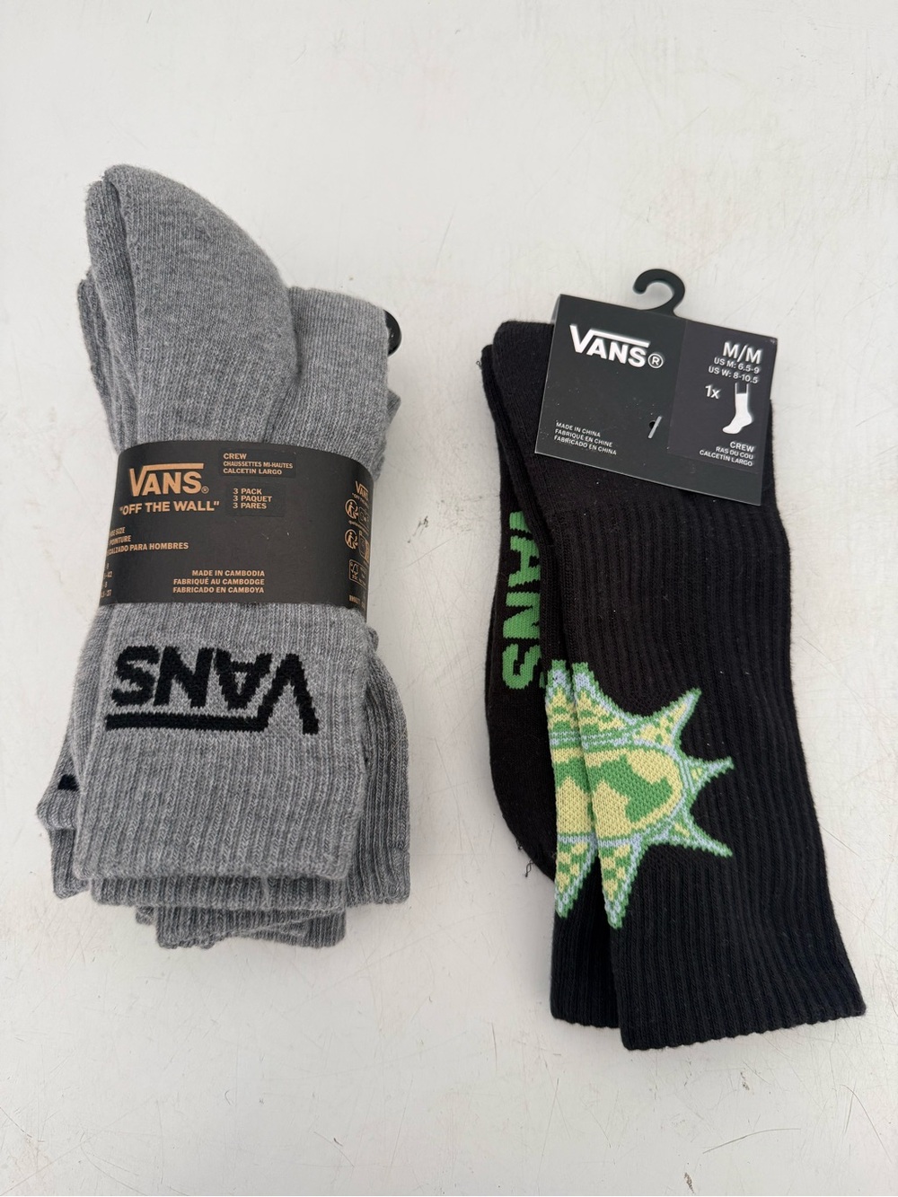 Vans Men’s Crew Socks (4 pairs total)